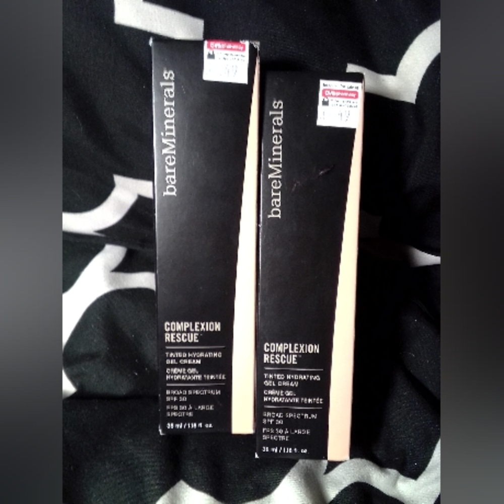 bareMinerals (2) PC SET Complexion Rescue Tinted Hydrating Gel Cream - BRAND NEW